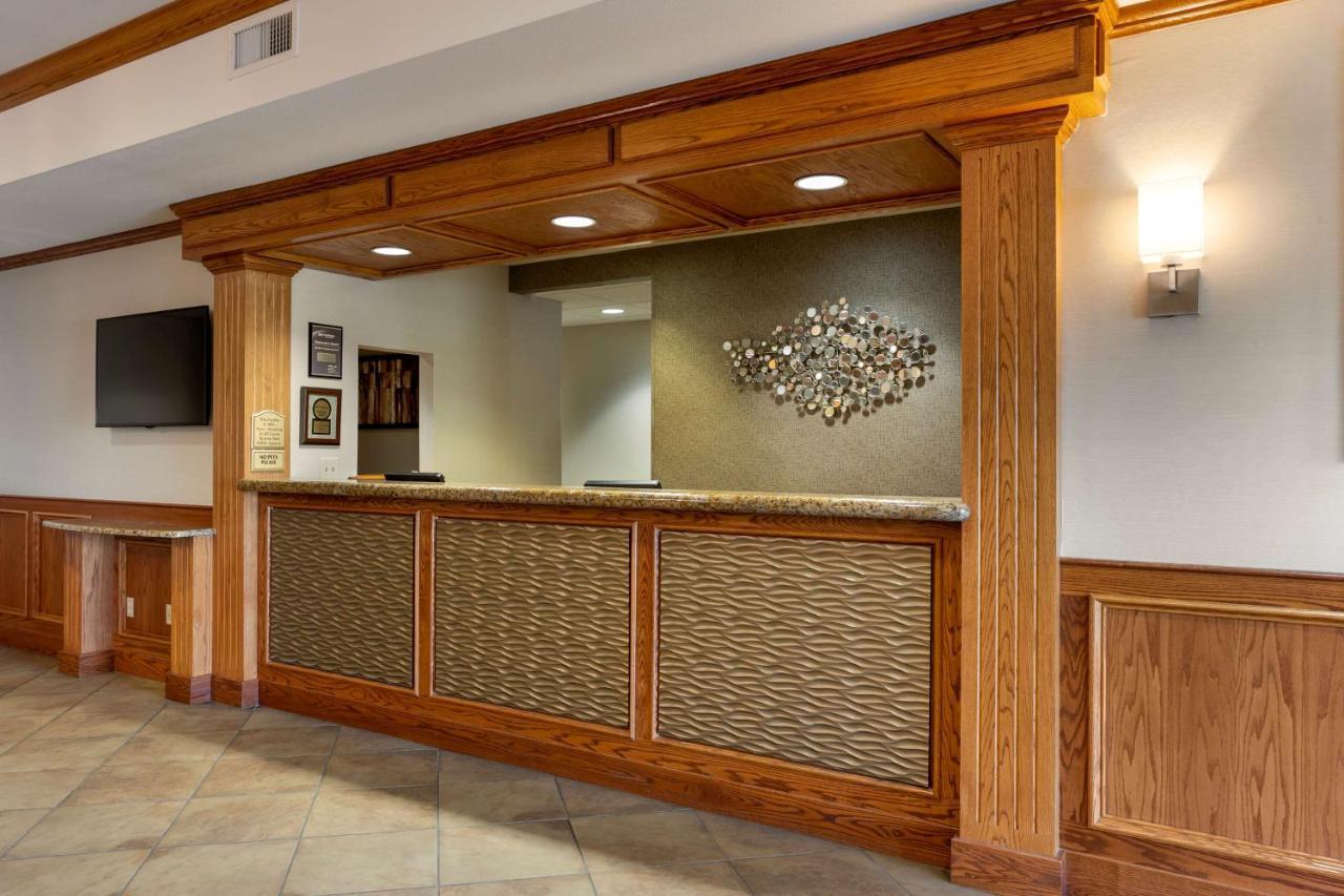 Best Western Plus Capital Inn Jefferson City Exterior photo