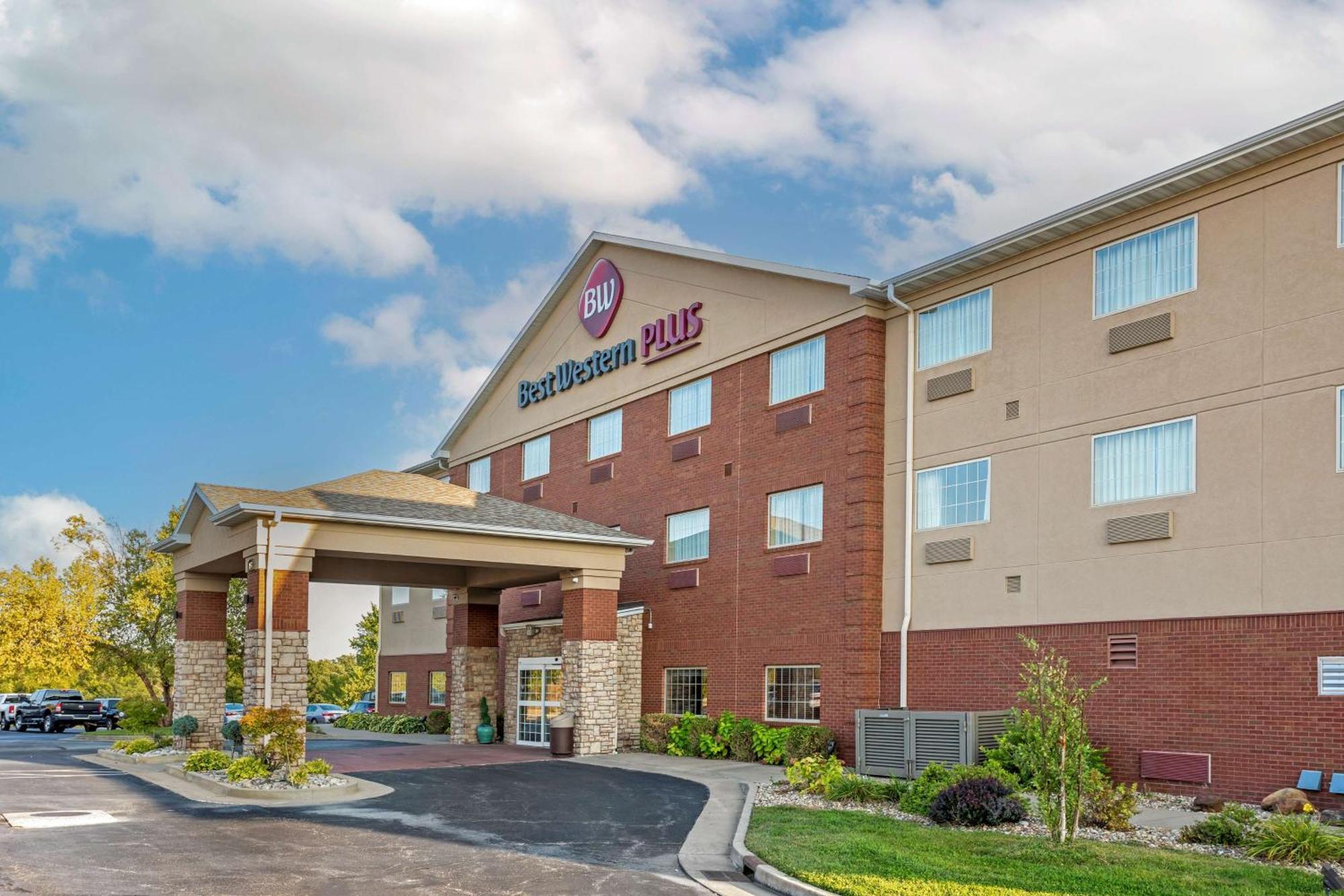Best Western Plus Capital Inn Jefferson City Exterior photo