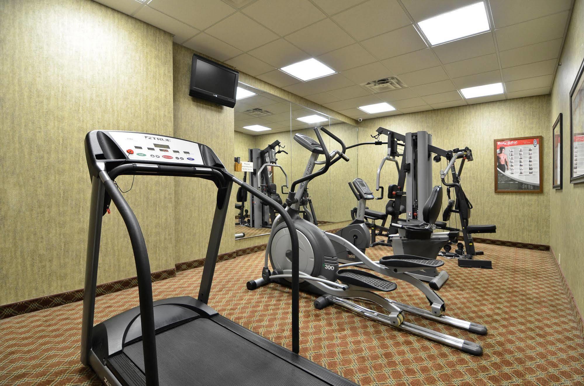 Best Western Plus Capital Inn Jefferson City Exterior photo